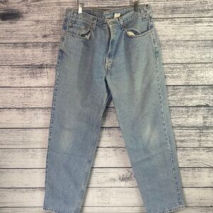 Vintage Levi’s 550 Relaxed Straight Denim Light Wash Jeans